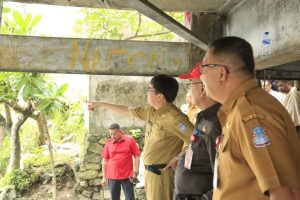 Andrei Angouw Lakukan Kunjungan Lapangan Meninjau Perbaikan di Beberapa Titik Kota Manado